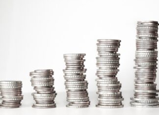 Ile trzeba mieć pieniędzy żeby otworzyć Żabkę? Ile trzeba mieć pieniędzy żeby otworzyć Żabkę?